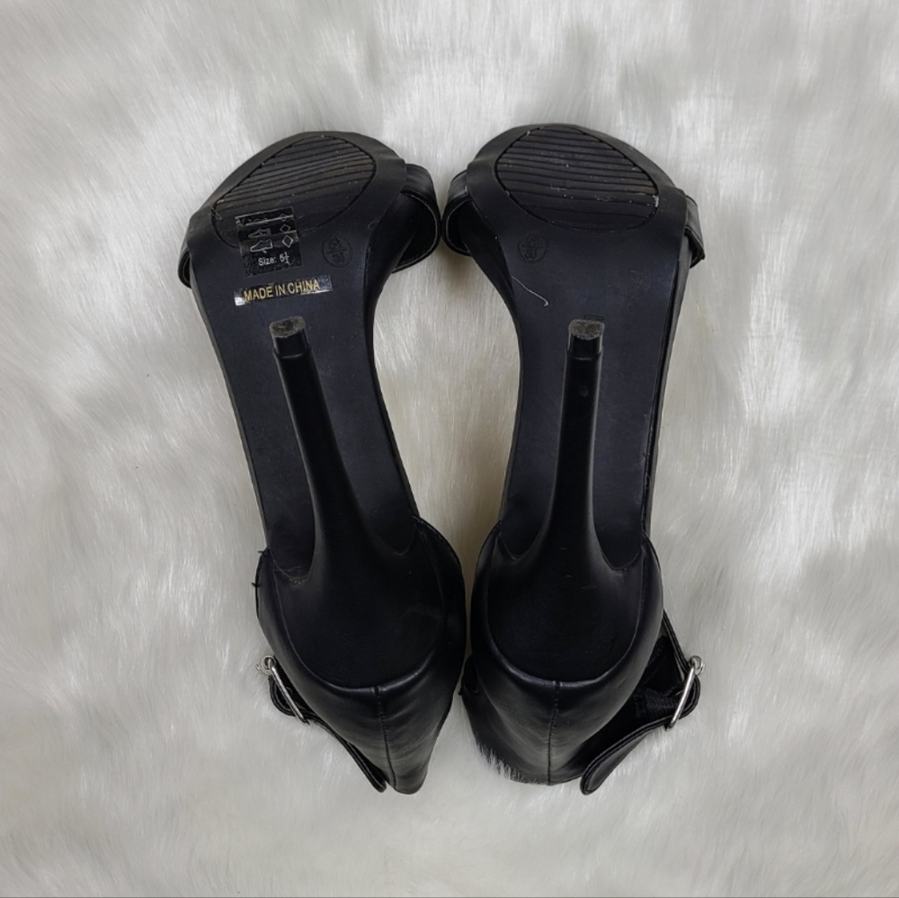 BERTINNI Black Stiletto Heels - Picture 10 of 16